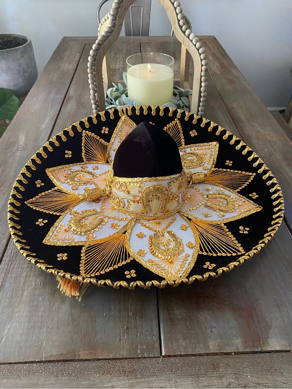 Authentic Pigalle Sombrero Salazar Yepez Black Gold Mexican Mariachi Hat Gold